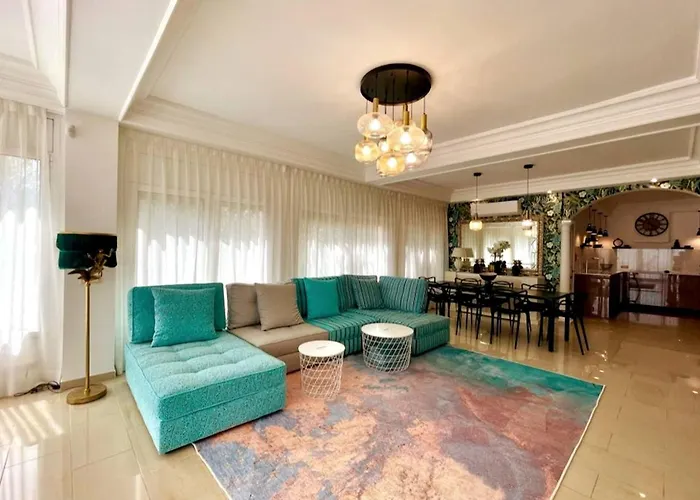 Vila Mediterranean Sea Views *